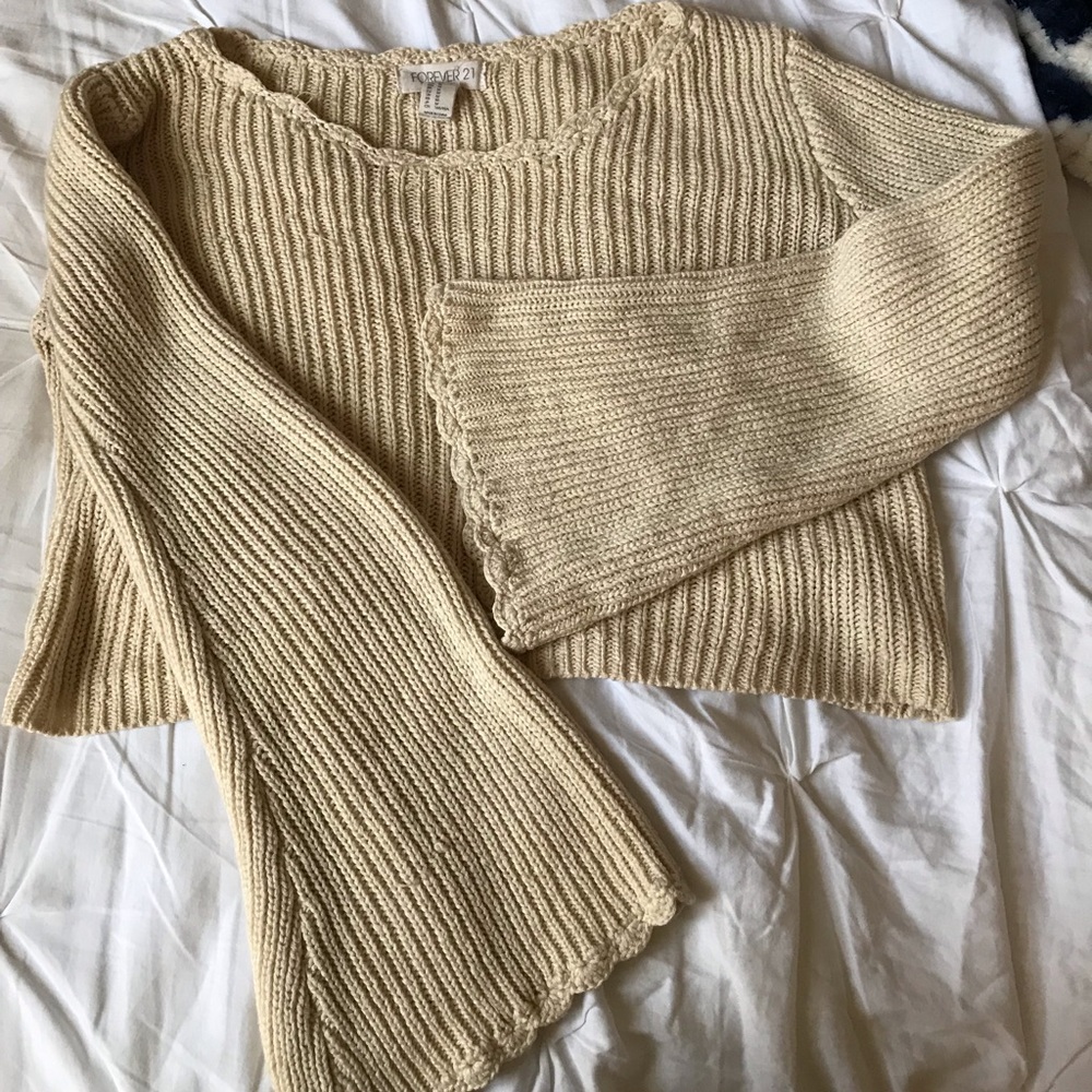 Cropped sweater